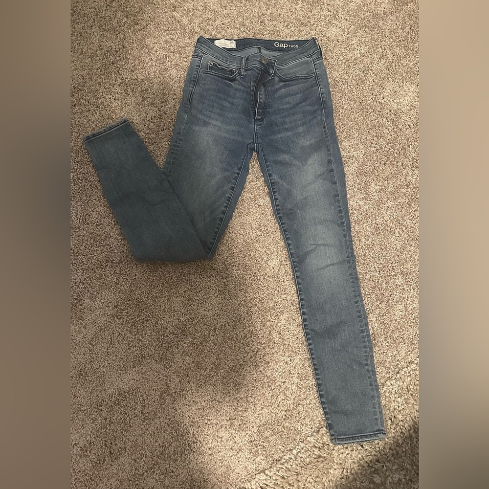 Gap lightwash denim jeans